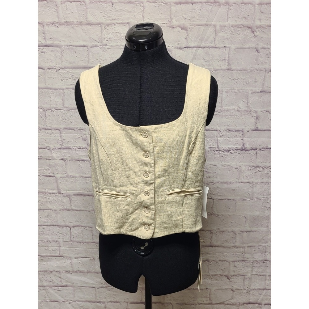 Blank NYC Oyster Bar Cream Textured Button Front Cropped Vest Size M NEW